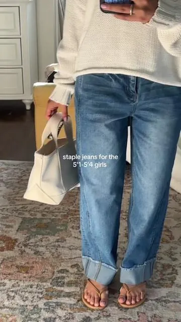 PERF length👖color is mid blue size 4