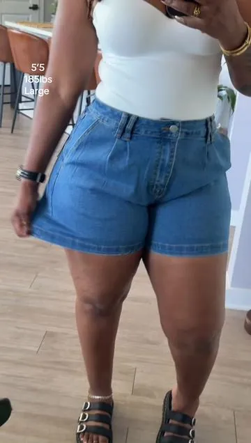 Thick thigh girlies, I found them 😭👏🏾 These shorts are actually made for curves. They’re stretchy, comfortable, have room in the waist, and the length is PERFECT.  I could’ve honestly sized down because of how much stretch these have. If you’ve been looking for shorts that love your thighs as much as you do… these are the ones. Linked below. Go grab them before the thick thigh committee sells them out 🔥 #tiktokshopcreatorpicks #dealsforyoudays #stretchy #denimshorts #summershorts 