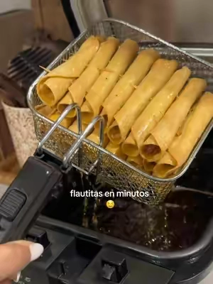 La deep fryer volvió a hacer magia ✨ #deepfryer #flautasdepollo #flautas #comidamexicana #comidacasera 