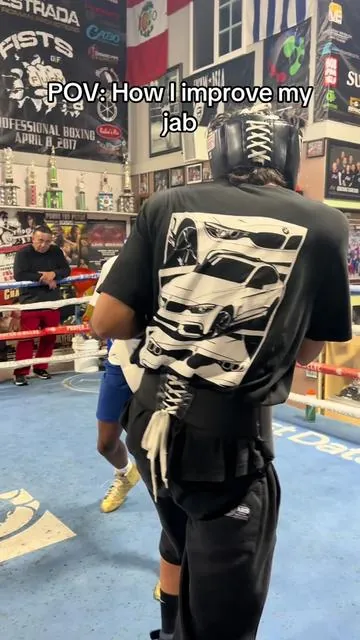 #fyp #goviral #boxing #sparring #speed 