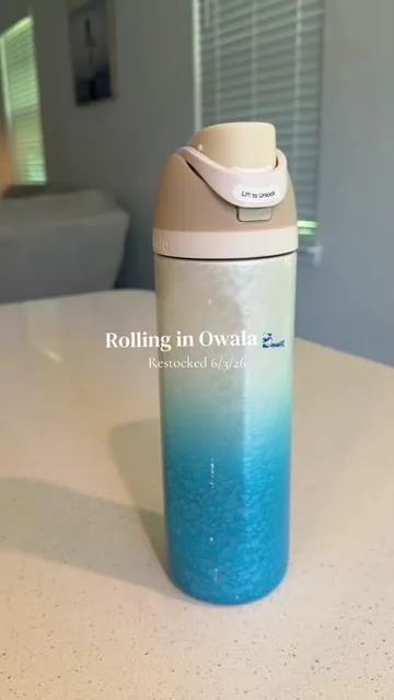 Restock and 100% chance of GOING FAST!! 💨 🌊 @Owala #owala #rollinginowala #beachowala #owalawaterbottle #dealsforyoudays 