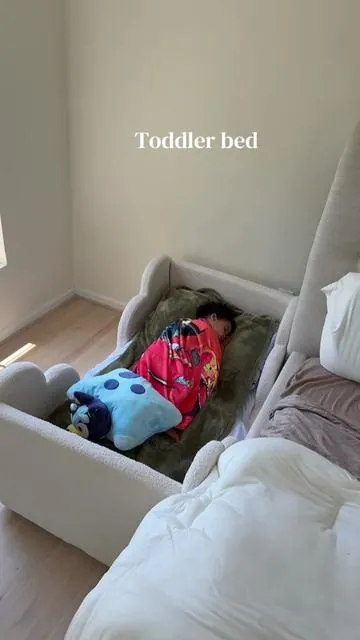 #toddlerbed #bedsfortoddler #kidsbed #kidsroom #cosleep 