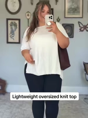 Soooo soft and comfy. Literally the perfect basic #plussizefashion #curvyfashion #leggingsoutfit #summervibes #dealsforyoudays 