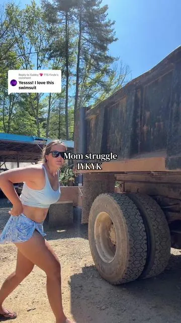Replying to @Gabby 💖 TTS Finds mom struggles #tiktokshopsummerturnup #dealsforyoudays #eomenieswimsuit #momswimsuit #momswimwear 