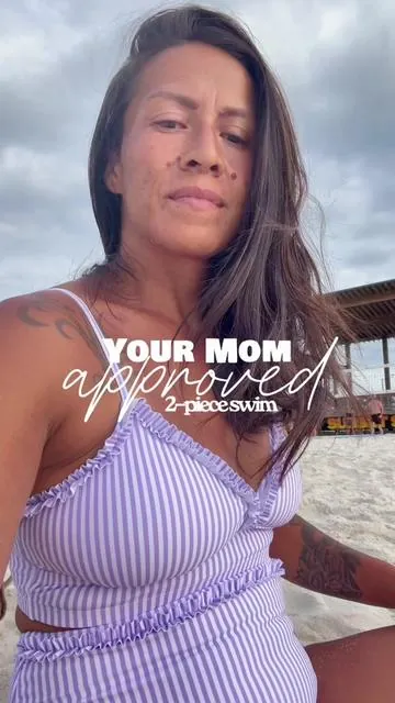 Mom approved! ✅ It’s cute. Comfortable. And I approve. 🔥 mom of 4 here and always so hard to find a swimsuit that fits, and is flattering. 👏🏼 This one is it and I LOVE purple 💜 Shop yours with the link below ⬇️ 🔗 Im 5”3’. 136lbs. Small.  #dealsforyoudays #summervibes #momapprovedswim #summerswim #swimsuitseason 