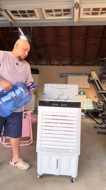 ☀️ Beat the heat without the high energy bills! This evaporative air cooler helps keep your space feeling fresh and comfortable while using less energy than traditional cooling options. Perfect for bedrooms, offices, apartments, RVs, and anyone looking for a portable cooling solution this summer. Easy to move, simple to use, and a great way to stay comfortable during hot days. 🌬️❄️ #AirCooler #SwampCooler #SummerEssentials #CoolingFan #HomeFin