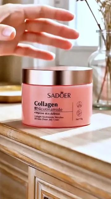Its lightweight, jelly-like texture absorbs effortlessly, while Niacinamide works to brighten and revitalize the skin. #refreshingskincare #hydrateandbrighten #skincare #tiktokshop #fyp 