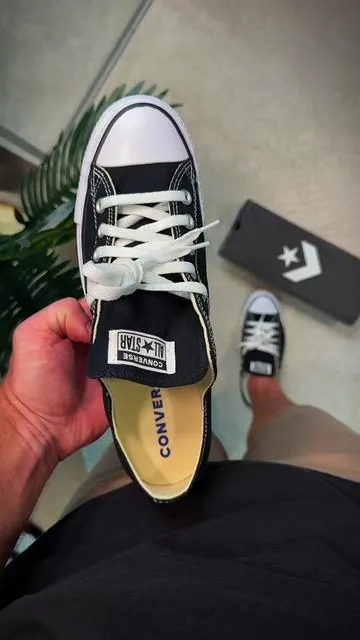 #tiktokshopcreatorpicks #dealsforyoudays #summerwins #converse #chucktaylor 