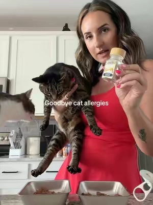 Naturally! No more 💉 or 💊  #dealsforyoudays #allergictocats #allergies #catallergy #petallergies 
