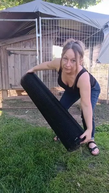#fencing #fence #hardwarecloth #dealsforyoudays #tiktokshopcreatorpicks 