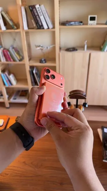 Just snap it on and it starts charging. It can also charge your smartwatch and AirPods at the same time. #PowerBank  #fastcharge#wirelesscharger #magneticcharging #charger