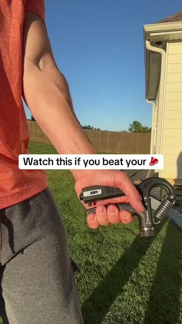 #workoutfromhome #forearmexercise #handstrengthener #handgripper #forearmworkout