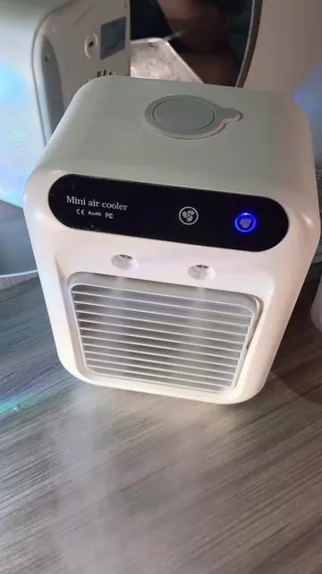 Gracias a este mini aire acondicionado ya no paso más calor en verano#minicoolers #miniaircooler #coolingfan #minicoolingfan #summervibes