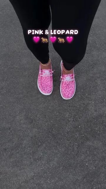the cutest and comfiest HeyDudes! #pinkshoes #heydudeshoes #leopardprint #comfyshoes #pinkstuff 