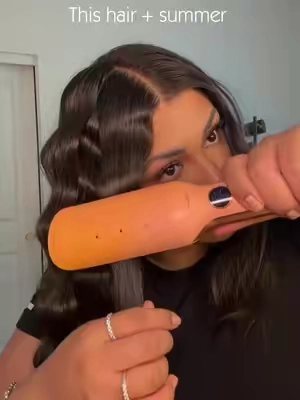 This hair + summer !!! #wavytalk #powerwave #haircrimper #summerhair #hairstyle 