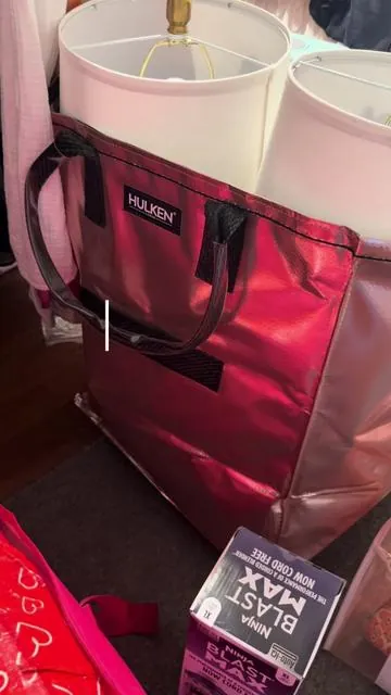 As a college mom, I know how quickly move-in day sneaks up on you. Start filling this bag over the summer with dorm essentials and save yourself the stress later. #collegemovein #collegemovein #dormessential #freshmanyear #collegemom @Hulken 