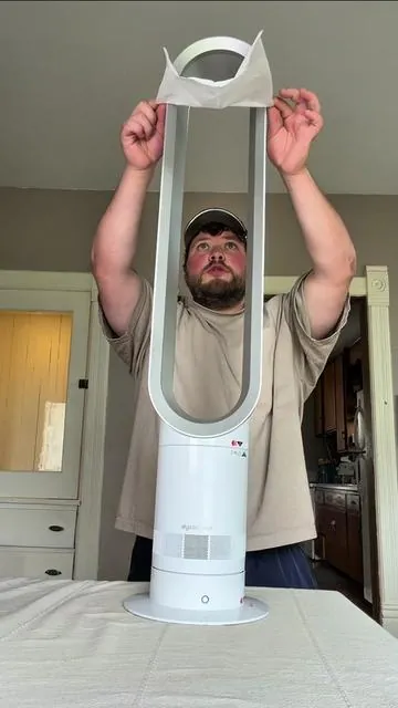 Finally upgraded our fan! #towerfan #fan #dyson #oscillatingfan #homeessentials 