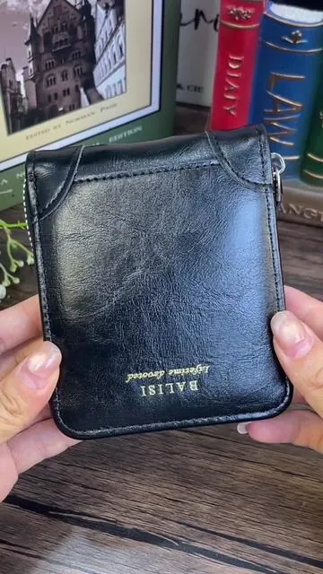 Asegúrate de comprarle una billetera de cuero atractiva y de gran capacidad#menswallet #zipperwallet #rfidwallets #foryou #fypシ゚viral