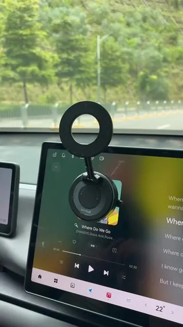#carmount who needs a new car mount? #magsafecarmount #caraccessories #freehands #carcharging