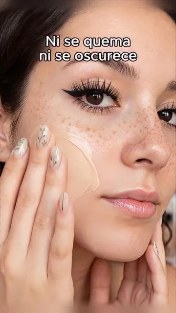 bloqueador con color SPF50. Ni se quema ni se oscurece,¡qué guay! #tiktokshop#fyp  #beauty  #Maquillaje