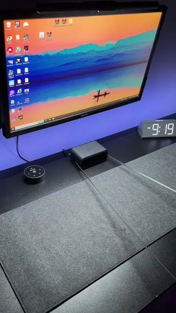This simple compact charging station really cleaned up my setup. #chargingstation #fastcharging #cablemanagement #DeskSetup #techfinds 