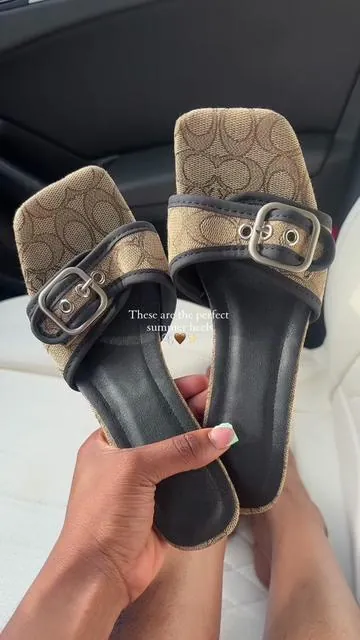 ONLY $12 and 7 different styles you can choose from!😱🤎 #coach #kittenheels #brownkittenheels #coachkittenheels 