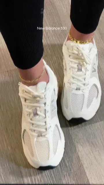 These 530s Are Worth the Hype.. If comfort is your priority, grab these 👟  #newbalance  #newbalance530 #whitesneakers #dealsforyoudays 