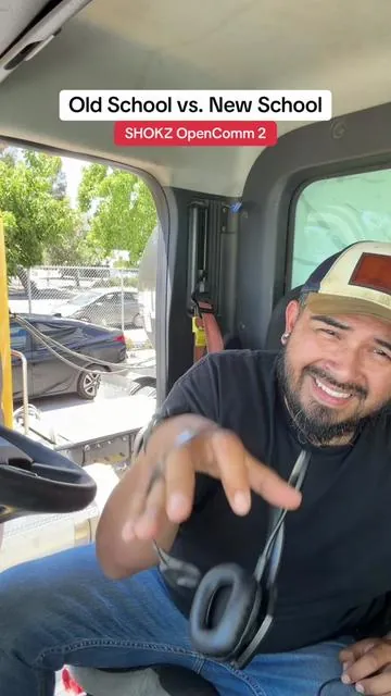 #trucker #truckdriver #bluetoothheadset #boneconduction #shokz 