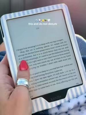 summer plans✨the cutest kindle case for all those beach reads! @Elyse Breanne Design #kindlegirlie #kindlecase #beachread #summerreading #dealsforyoudays 