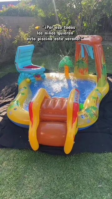🚨 ¡La piscina que está volviendo locos a los niños este verano! ☀️💦 ✅ Incluye tobogán para horas de diversión ✅ Regadera de agua integrada ✅ Área de juegos con bolitas ✅ Incluye 6 bolitas ✅ Ideal para niños de 2 a 7 años ✅ Fácil de instalar y perfecta para el patio ✅ Llega directo a la comodidad de tu hogar ⚠️ Se están vendiendo rapidísimo. Si la tienes en tu carrito, ¡no esperes porque se agotan! #PiscinaParaNiños #TikTokShopFinds #Verano2026 #JuguetesParaNiños #OfertasTikTo