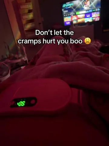 it vibrates too 😩 #fyp #viral #heatingpad #cramps #portable 