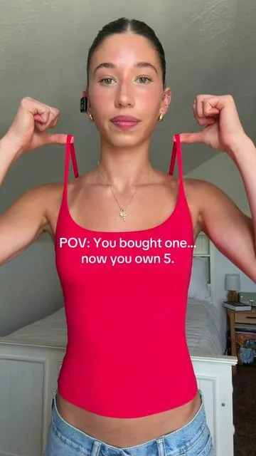 #tanktop #tanktops #womenstanktop #tanktopseason #summeroutfits 