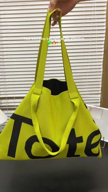 Large capacity fits your busy day essentials 👜 #totebag #wovenbag #crossbodybag #everydaystyle #Dealsforyoudays  