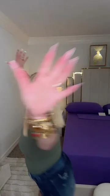 7648588875593420063