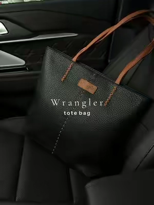 Such a pretty tote 🤎 @Vaqueras Outfitters #purse #pursetok #leatherbag #shoulderbag #totebag 