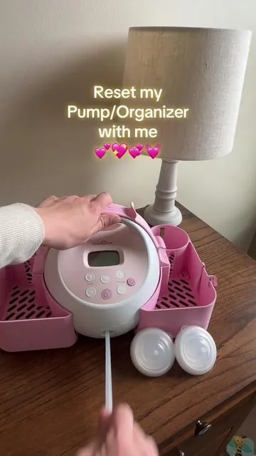 New pumping accessories >> 💖💕💓💞 #spectrapump #exclusivelypumping #spectrahacks #pumpingmom #pumpingtips 