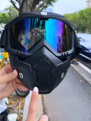 ✨😎 Must-have protective gear for work & outdoor activities! Flexible and snug fit. #dealsforyoudays #mask #adjustableskimask #safetymask #proteccionrespiratoria 