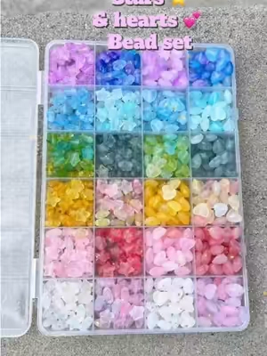 these beads are so pretty🥹 #colorfulbeads #acrylicbeads #rainbowbeads #beadkit #beadset