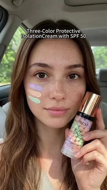 Three-in-one sunscreen with hydration, 50 SPF, and toning. Your skin tone is water-resistant—perfect for everyday use. #SecurePayEveryday #tiktokshopcreatorpicks #base #hidratacion #protectorsolar 