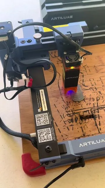 The T1 laser engraver from @ARTILUME is an absolute game changer! ✅ Has its own WiFi  ✅ Extremely compact ✅ Use it anywhere! ✅ Simple phone app  ✅ Budget friendly  #laserengraving #tools #tiktokshopfinds #tiktokshopdeals 