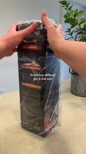 I love that this waterless diffuser is safe for pets and kids! #waterlessdiffuser #diffuser #nontoxicliving #homescents #DealsForYouDays @FEPPO 