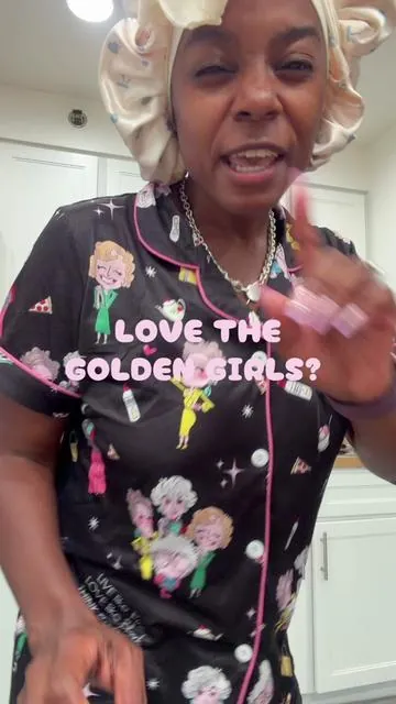 These Golden Girls pajamas are giving comfort and nostalgia all in one! 💕 Soft, cute, and perfect for lounging around the house while binge-watching your favorite episodes. If you’re a Golden Girls fan, these pajamas are a must-have! #TikTokShop #GoldenGirls #PajamaSet #Loungewear #Sleepwear