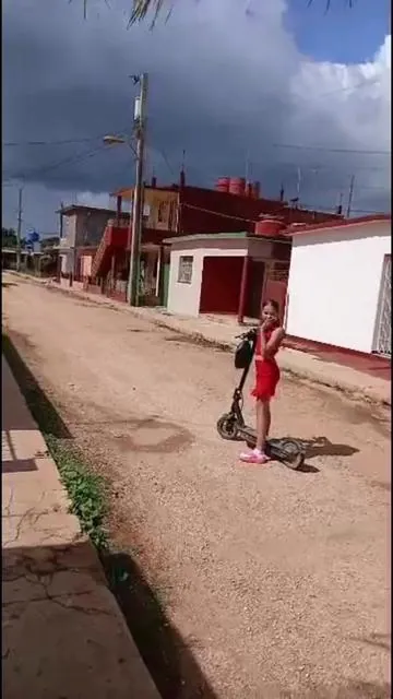 Patineta eléctrica #paratiiiiiiiiiiiiiiiiiiiiiiiiiiiiiii #patinetaelectrica#vacacines #juegoparaniños 