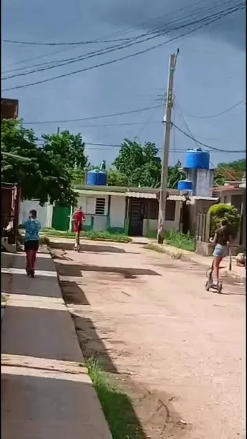 Patineta eléctrica para Cuba#paratiiiiiiiiiiiiiiiiiiiiiiiiiiiiiii #patinetaelectrica #patinetaelectricaparacuba #niñoscubanos #vacaciones2026 