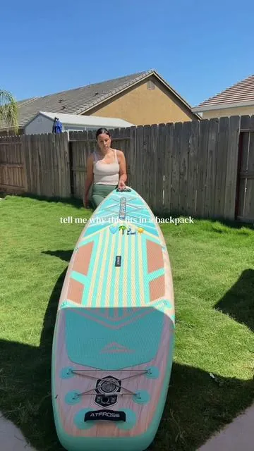 Beginner-friendly, cute, and actually worth the hype 🩵🌴🌊☀️ @OhooShow  #paddleboard #paddleboarding #summerfun #Summervibes #dealsforyoudays 