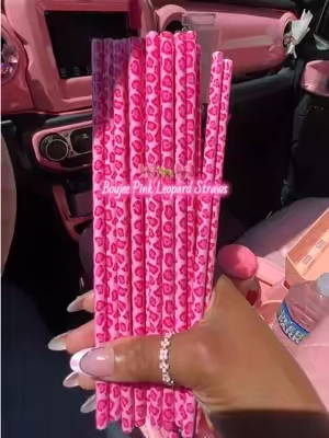 So pink and boujee and don’t worry they’re reusable🐆🎀 #straws #leopardprint #girlythings #pinkaesthetic #reusablestraw 