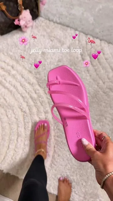these sold out so fast months ago! 🦩💕🌸 #crocs Crocs Miami Toe Loop Jelly Sandals #crocssandals #womenssandals #miamitoeloopsandals #jellysandals 