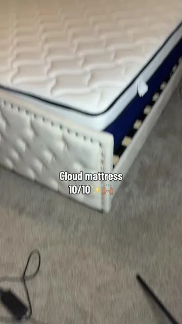 I’m glad I upgraded so comfy !! #fyp #newapartment #mattress #tiktokshopcreatorpicks 