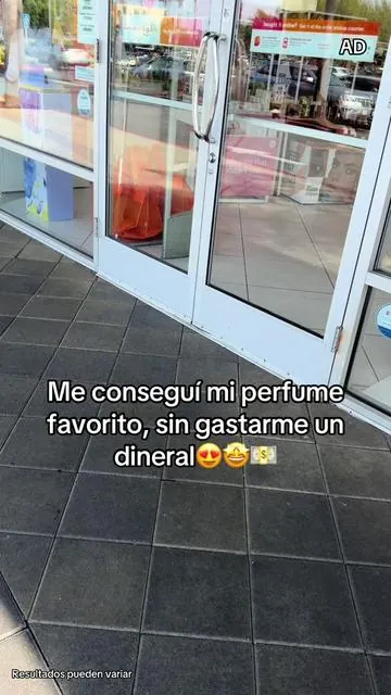 No saben lo mucho que me ahorré con este perfume , el dupe perfecto 🤩 #tiktokshopcreatorpicks #perfumetiktok #dupe #dealsforyoudays #sandalwood33  Disclaimer: resultados pueden variar