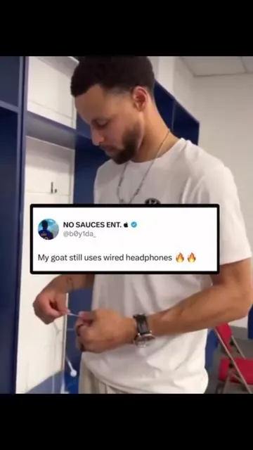If only yall knew how bad Bluetooth headphones are for your brain🤦🏿‍♂️#nba #steph #players #on #tech 